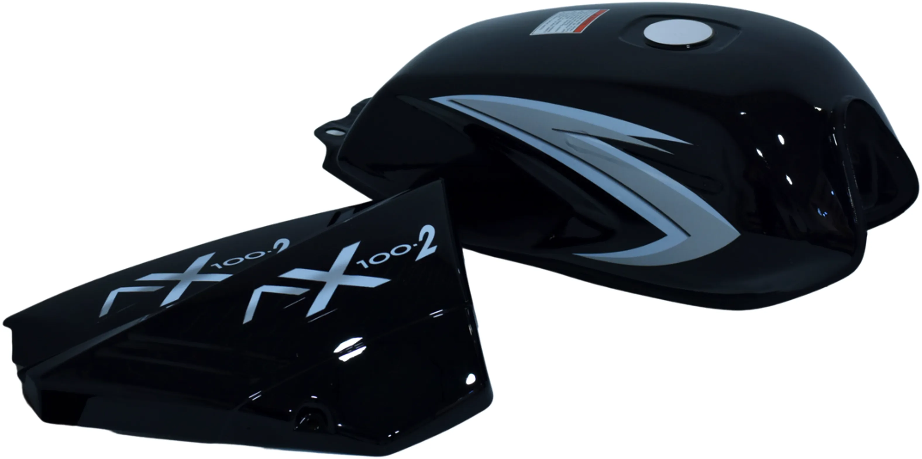 TANQUE GAS. AX 100 - NEGRO - CON TAPAS - AND POWER